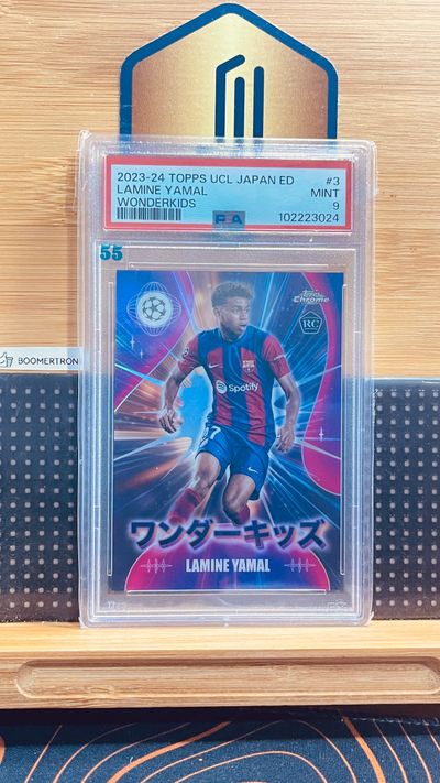 PSA 9 - Lamine Yamal - Barcelona - rookie card - Wonderkids - refractor - 2023-24 Topps Ucl Japan Edition