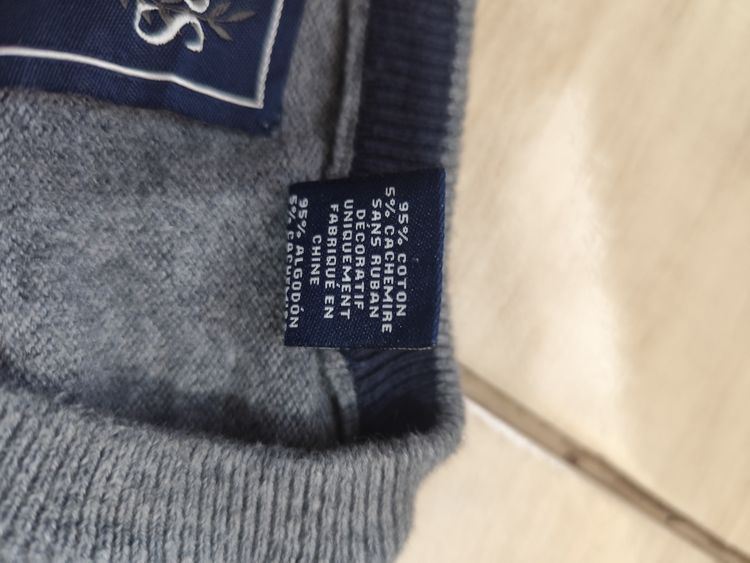Immagine di Chaps Grey V-Neck Sweater 3