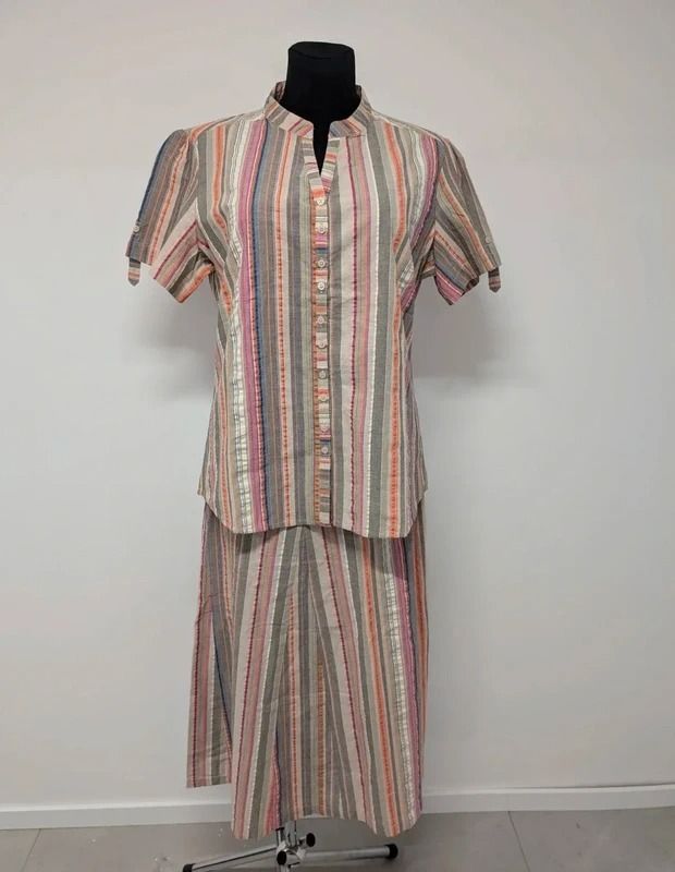 Set Striped Short Sleeve Blouse And Skirt Set product image