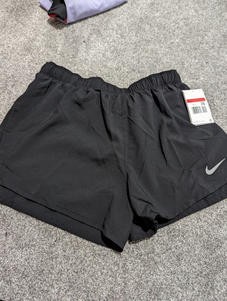 Nike men's racer shorts standard fit 4" length 