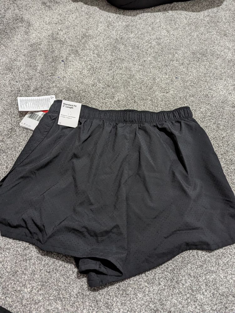 Nike men's racer shorts standard fit 4" length  image 2