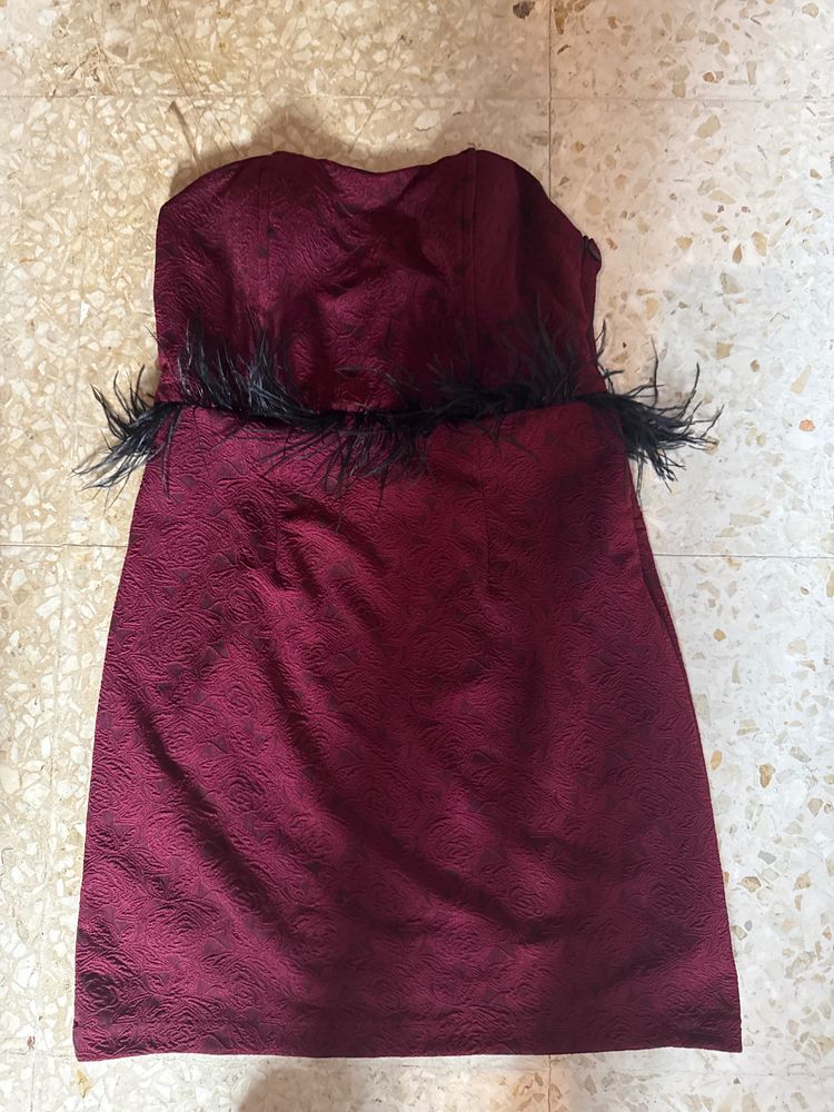 Strapless Burgundy Dress With Black Feather Trim