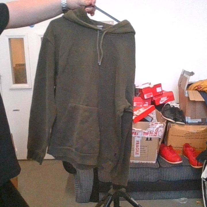 Puma Puma Hoodie - L - Lightly Used product image