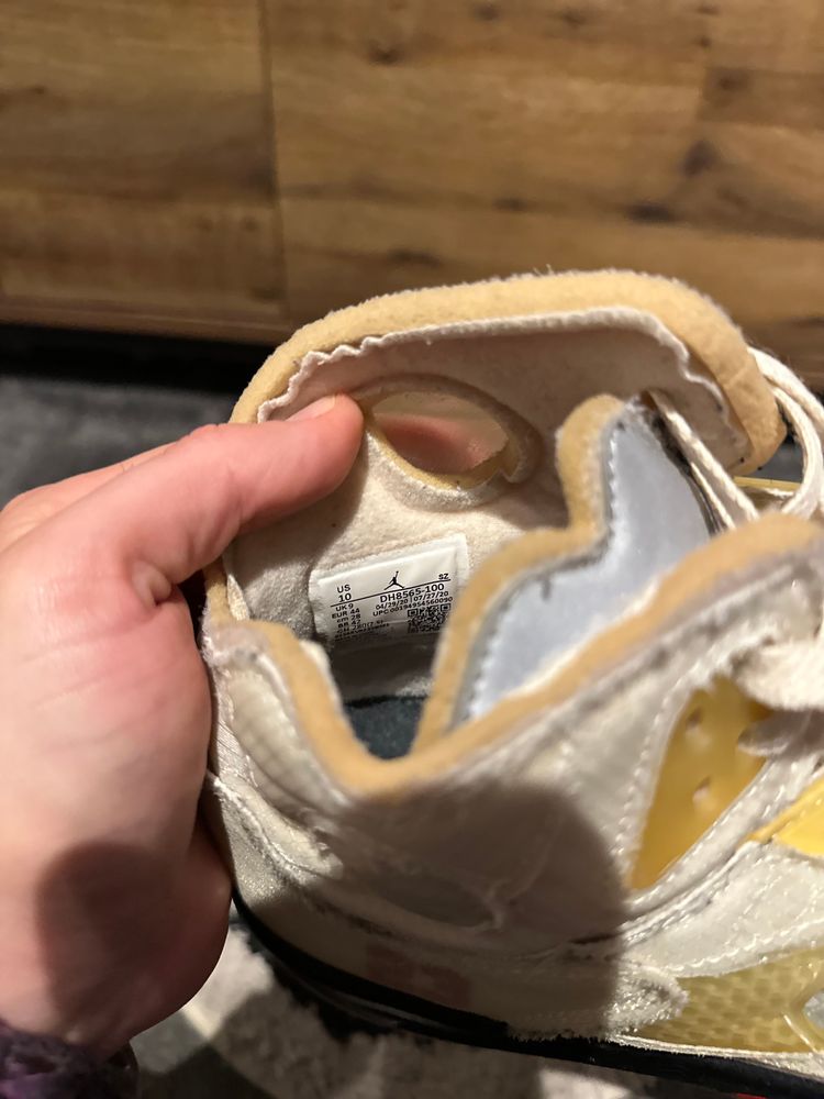 Nike Jordan 5 Retro Off-White “Off-White Sail” U.K. 9 obraz 8