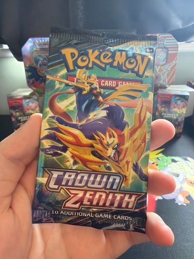 Crown Zenith Booster Pack