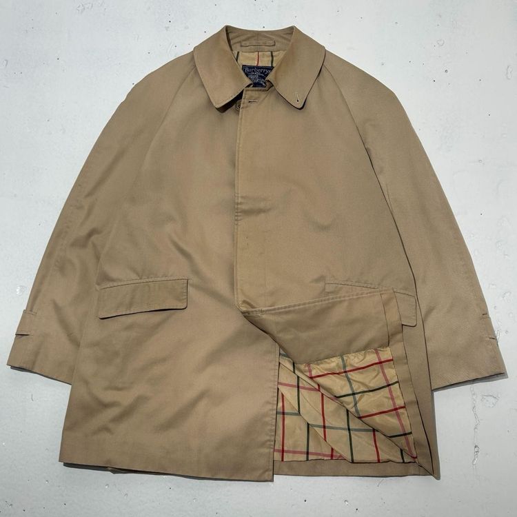 Burberry Cream Trench Coat imagen 1