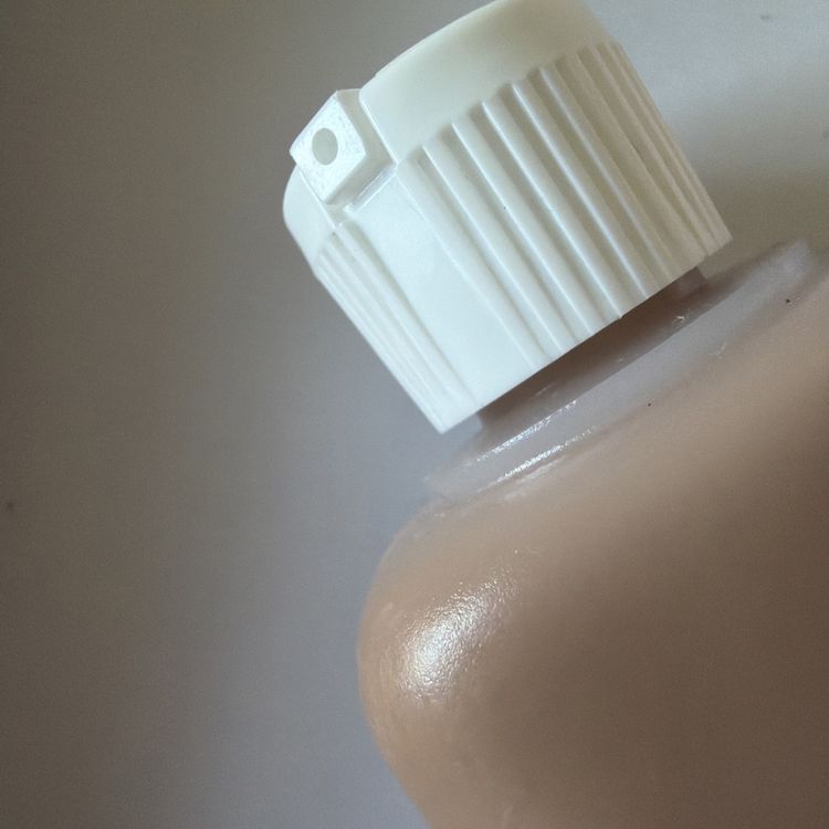 Immagine di Estée Lauder Double Wear Stay in place Foundation Softan 4C3 200ml Orig. formula 2