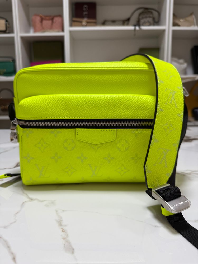 Borsa Louis Vuitton Outdoor Messenger imagen 11