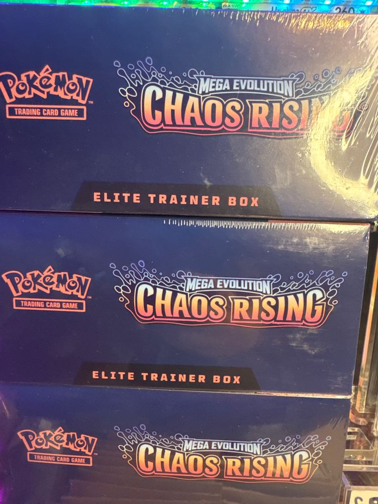 Win a Chaos Rising Elite Trainer Box for £10 