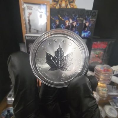 2026 1oz 9999 Silver Maple Leaf Coin - Coins