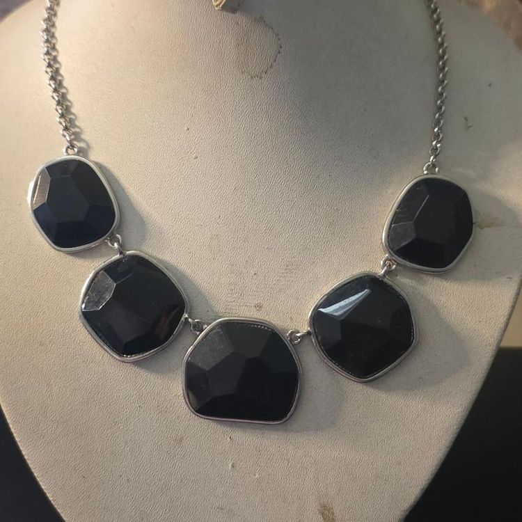 Black Stone Necklace With Silver Chain image 1