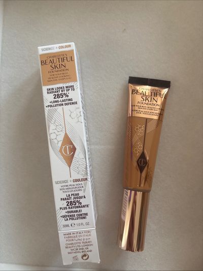 Charlotte Tilbury Beautiful Skin Foundation 10 Warm