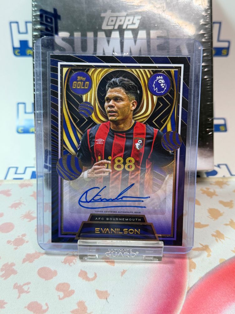 Topps Summer Gold Evanilson Football Trading Card