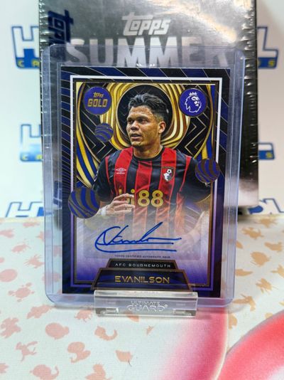 Topps Summer Gold Evanilson Football Trading Card