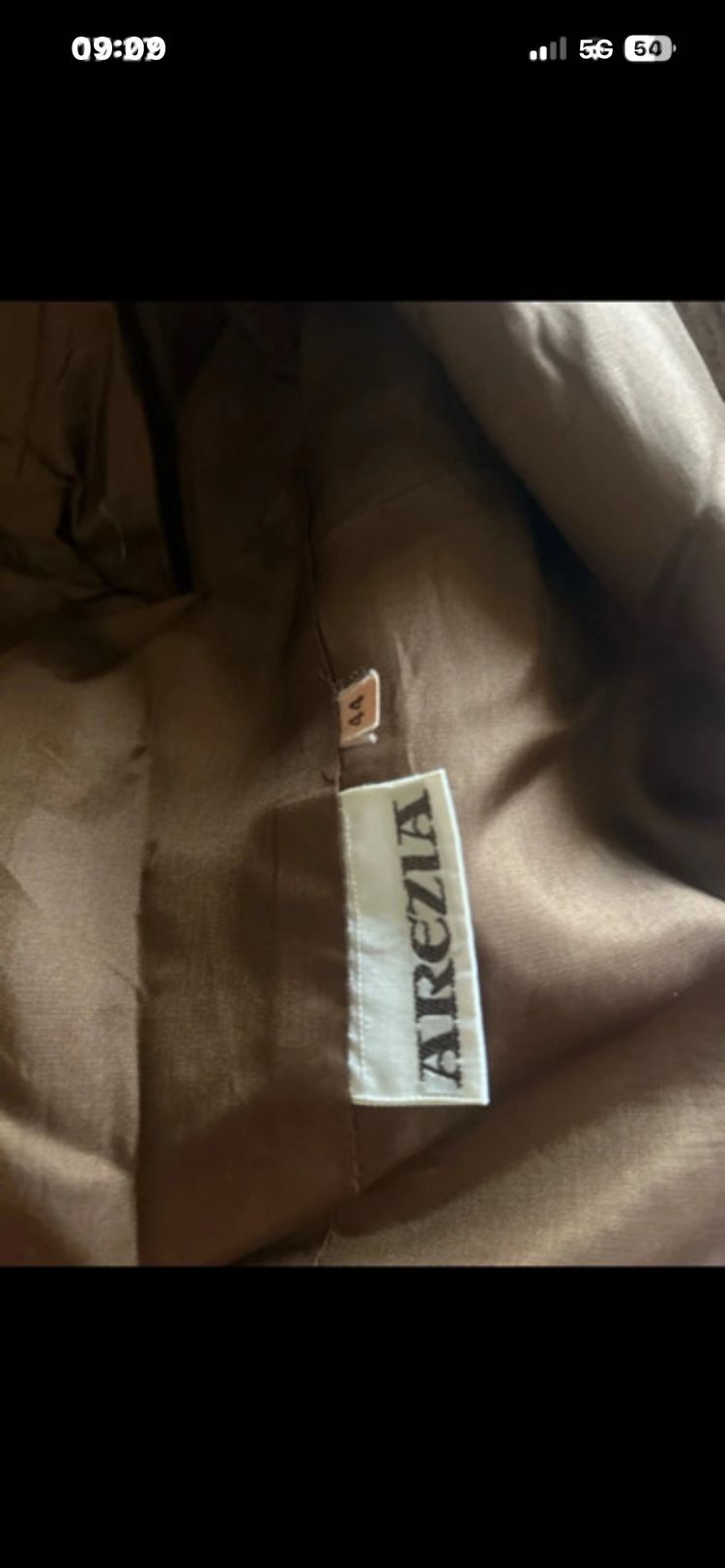 Immagine di Brown Coat With Fur Collar 4