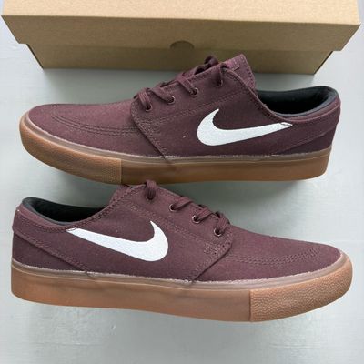 Nike SB Stefan Janoski Size UK 9 Burgundy Gum White Men's Trainers AR7718-202