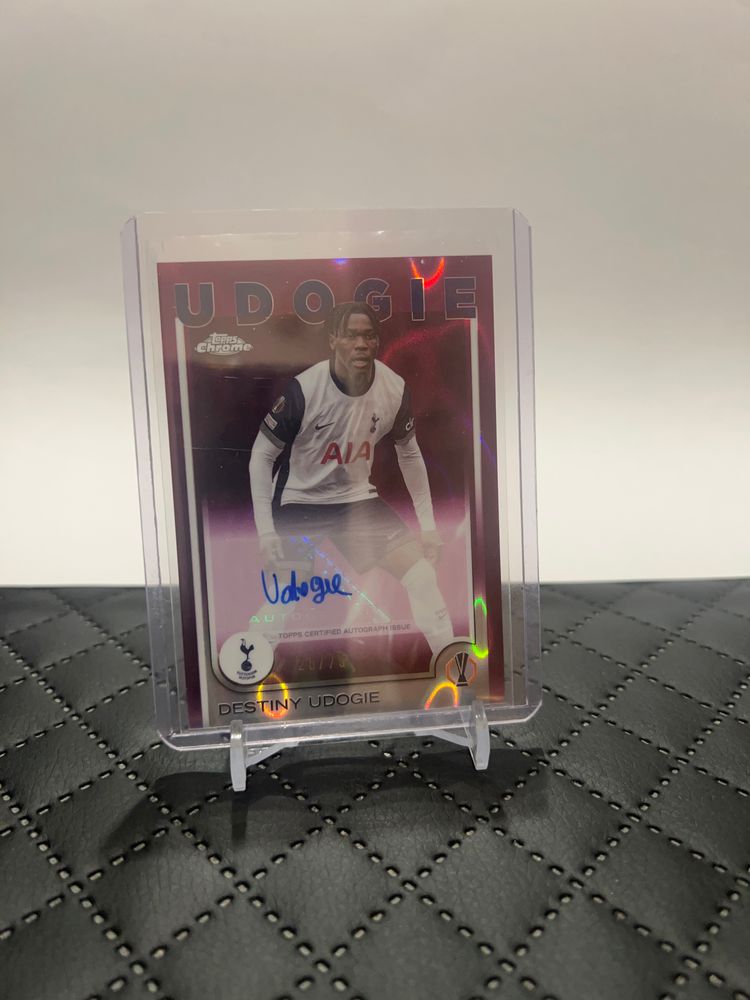Udogie 26/75 Autograf