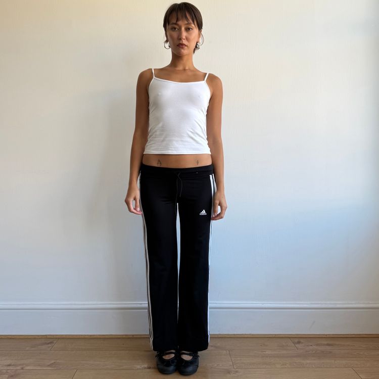 Black Adidas flared yoga pants - Size XS obraz 1