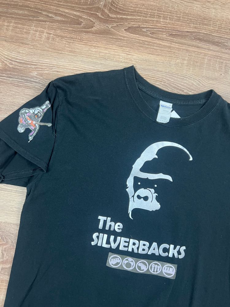 Black The Silverbacks Pint T-shirt (M/L) image 2