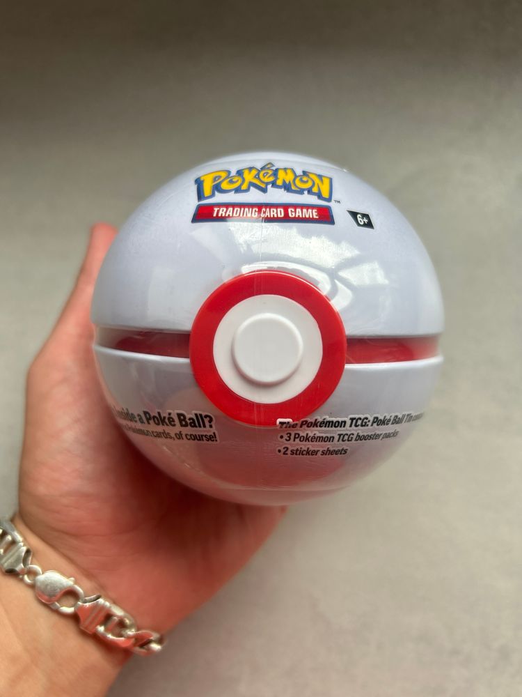 Immagine di Pokémon Trading Card Game Poké Ball Tin 1