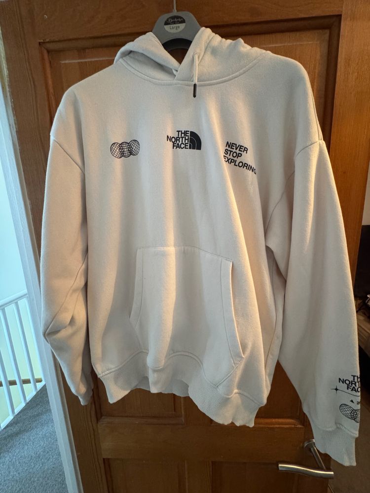 The North Face Hoodie Medium