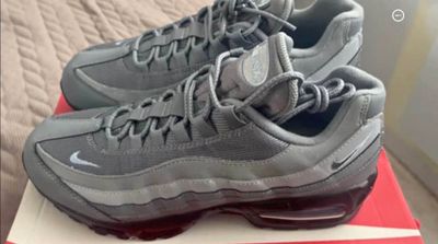 Nike Air Max 95 Sneakers Size 11