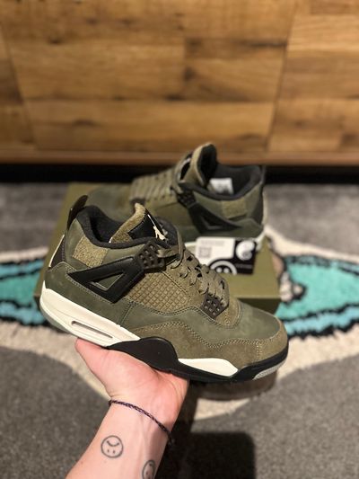 Nike Air Jordan 4 “ Craft Medium Olive ” U.K. 8