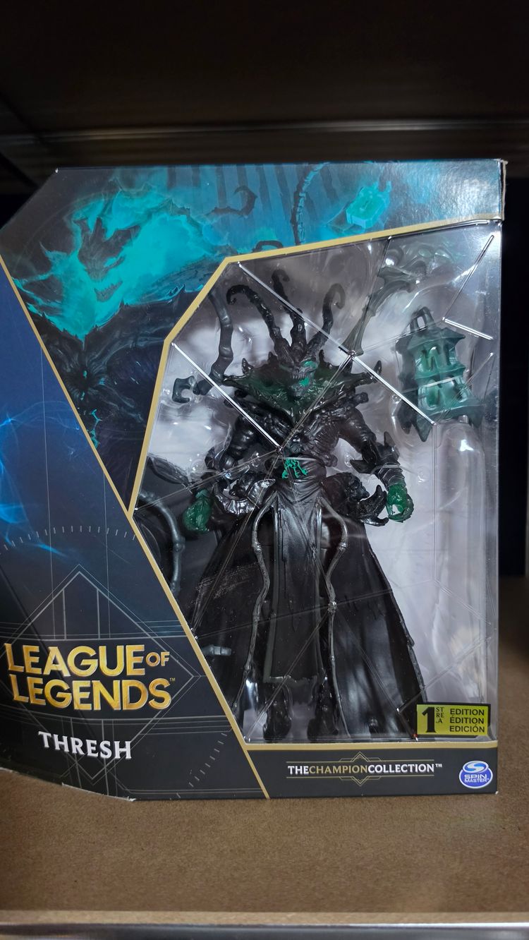 League Of Legends Thresh Figure 1st Edition