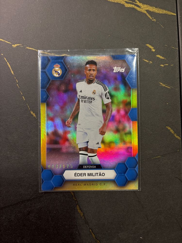 Topps Topps Éder Militão Football Trading Card product image