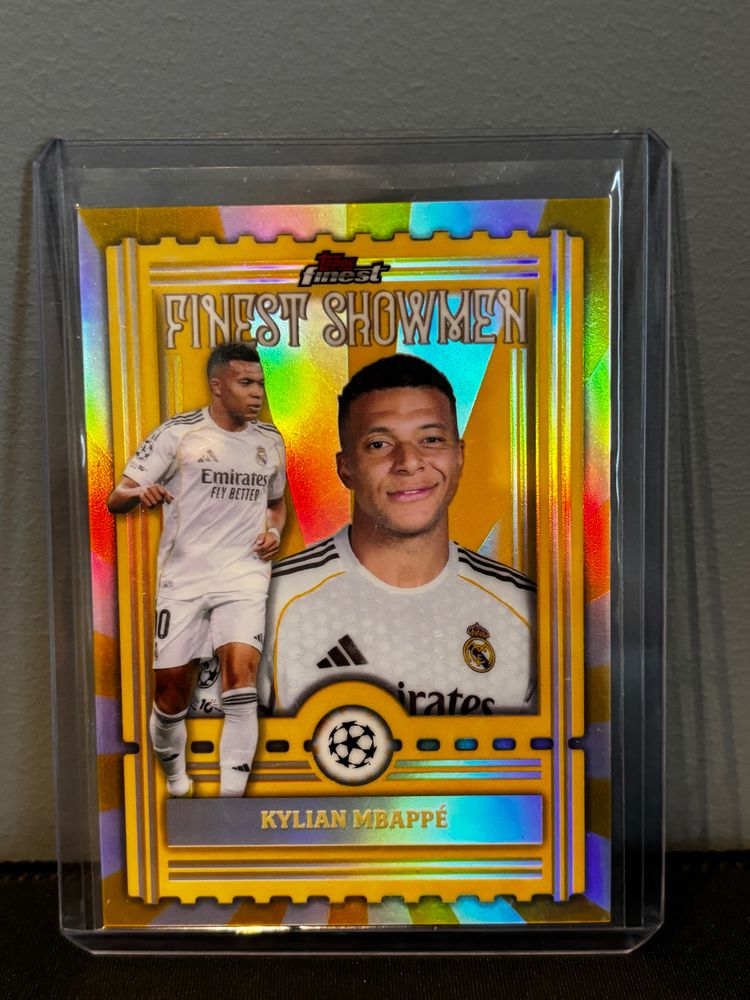 Topps Kylian Mbappé Finest Showmen product image