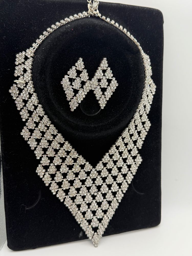 Other Rhinestone Necklace And Earrings Set product image