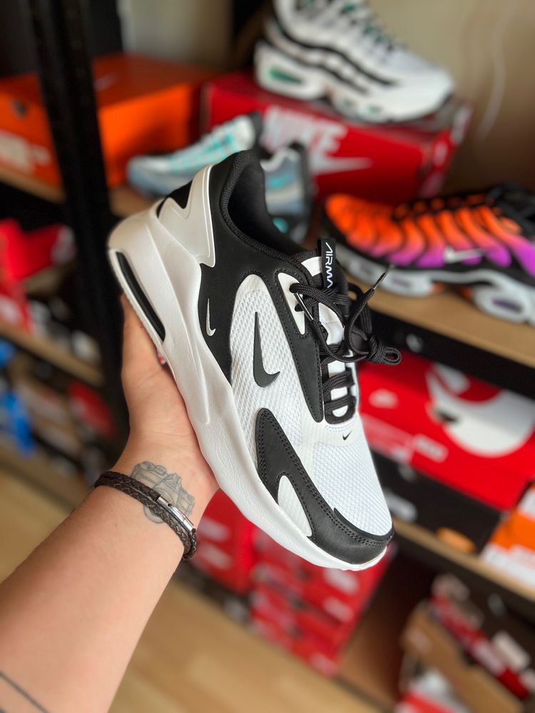 Nike Air Max Bolt ‘Black/White’ - 1392