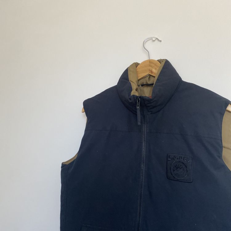 Levi body warmer 