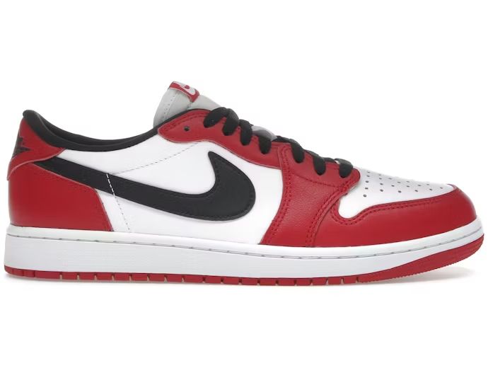Jordan 1 Retro Low OG Chicago (2025) image 1