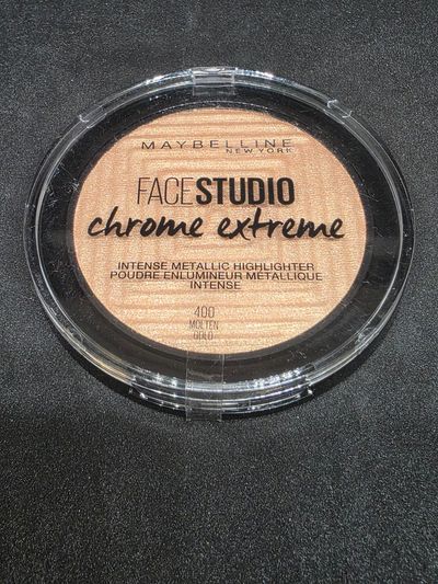 Maybelline Face Studio Chrome Extreme Highlighter