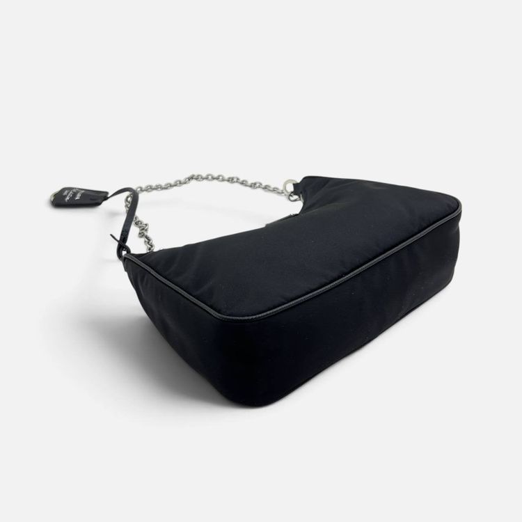 Immagine di Mini borsa Re-Nylon 2005 (senza tracolla) 4