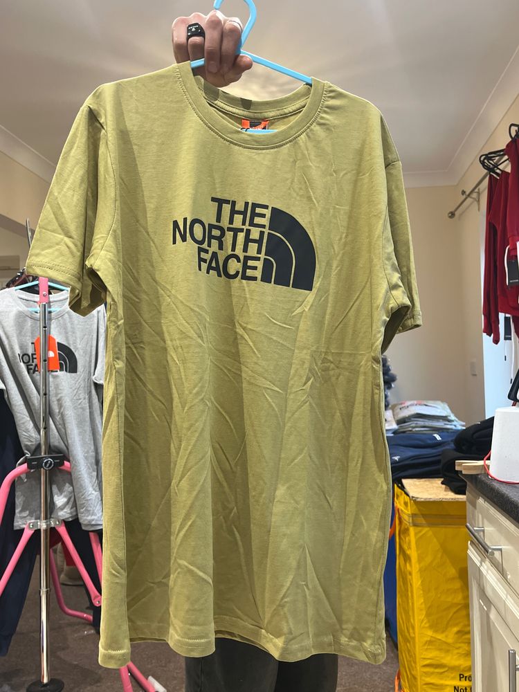 The North Face Green T-Shirt image 2