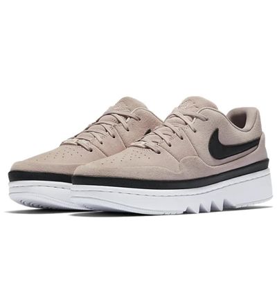 Nike WMNs Air Jordan 1 Jester XX Low Laced