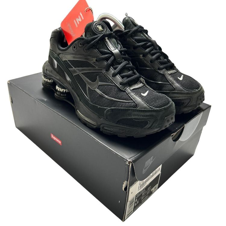 Bounty Bodega Nike Supreme Shox (UK 7) product image
