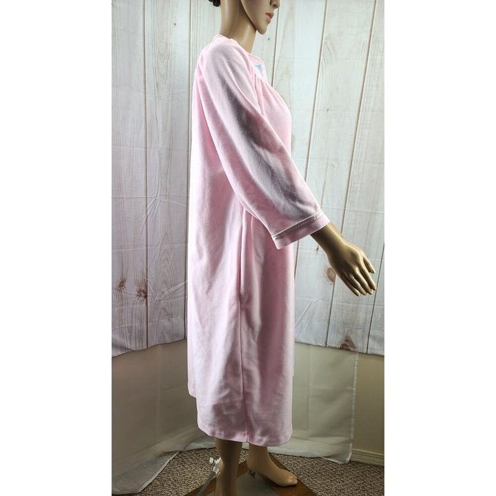 Immagine di Pink Long Sleeve Nightgown 2