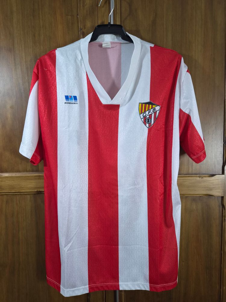Romario Red And White Striped Sports Jersey imagen 1