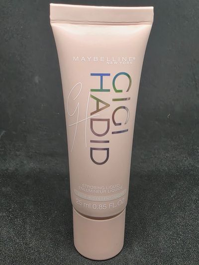 Maybelline Gigi Hadid Strobing Liquid