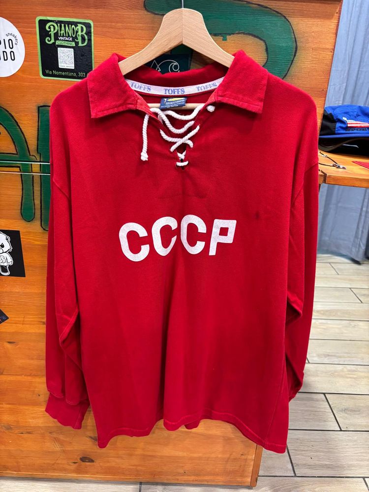 TUFFS red long sleeve shirt with CCCP print