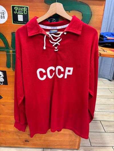TUFFS red long sleeve shirt with CCCP print