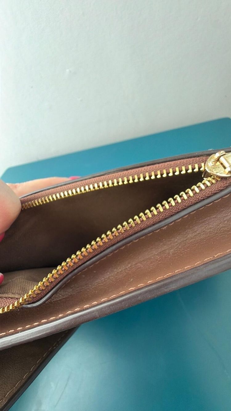 Coach Phone Crossbody In Signature Canvas damaged image 7