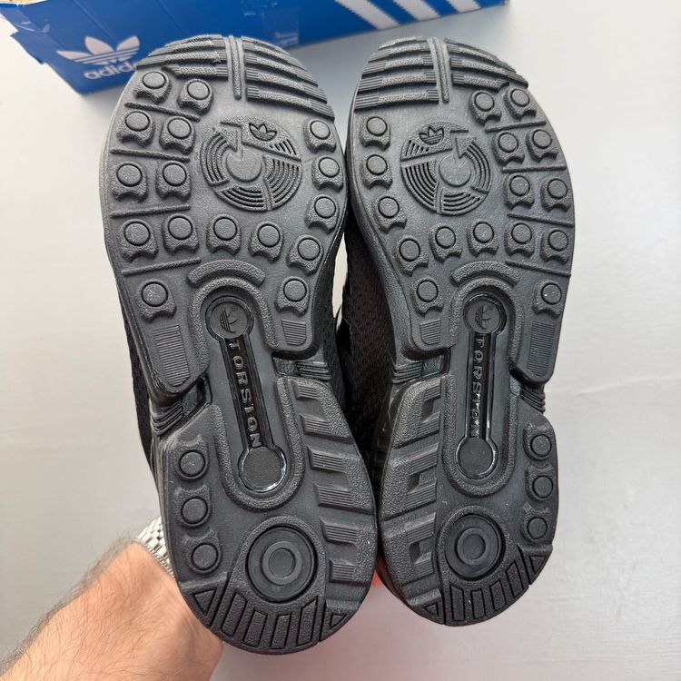 Adidas ZX Flux Size UK 2 Core Black Children Kids Trainers G54581 image 9