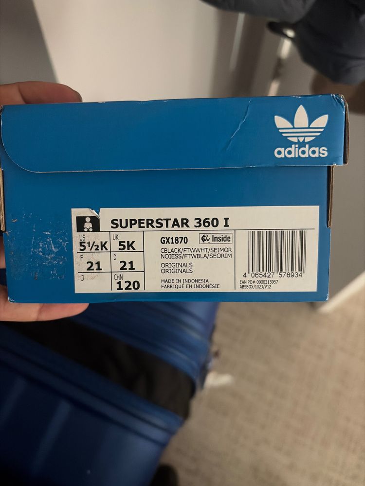 Toddlers adidas shoes 2