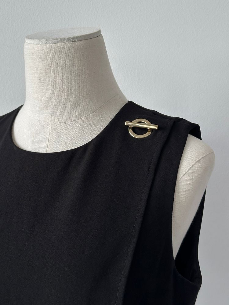Calvin Klein 2000s Asymmetric Overlay Sleeveless Midi Single Button Dress - M image 6