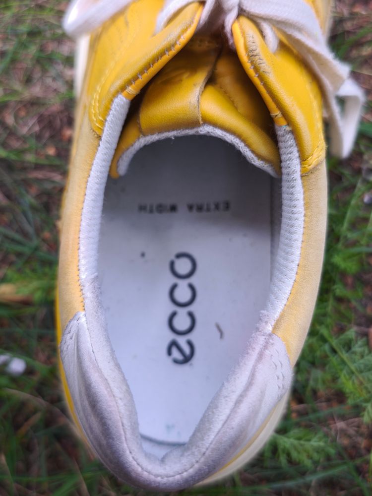 Ecco Yellow Sneakers image 5