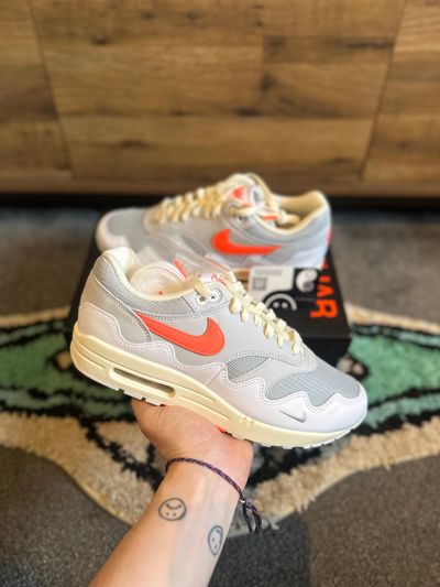 Nike air max 1 “Patta Waves White Hyper Crimson ”